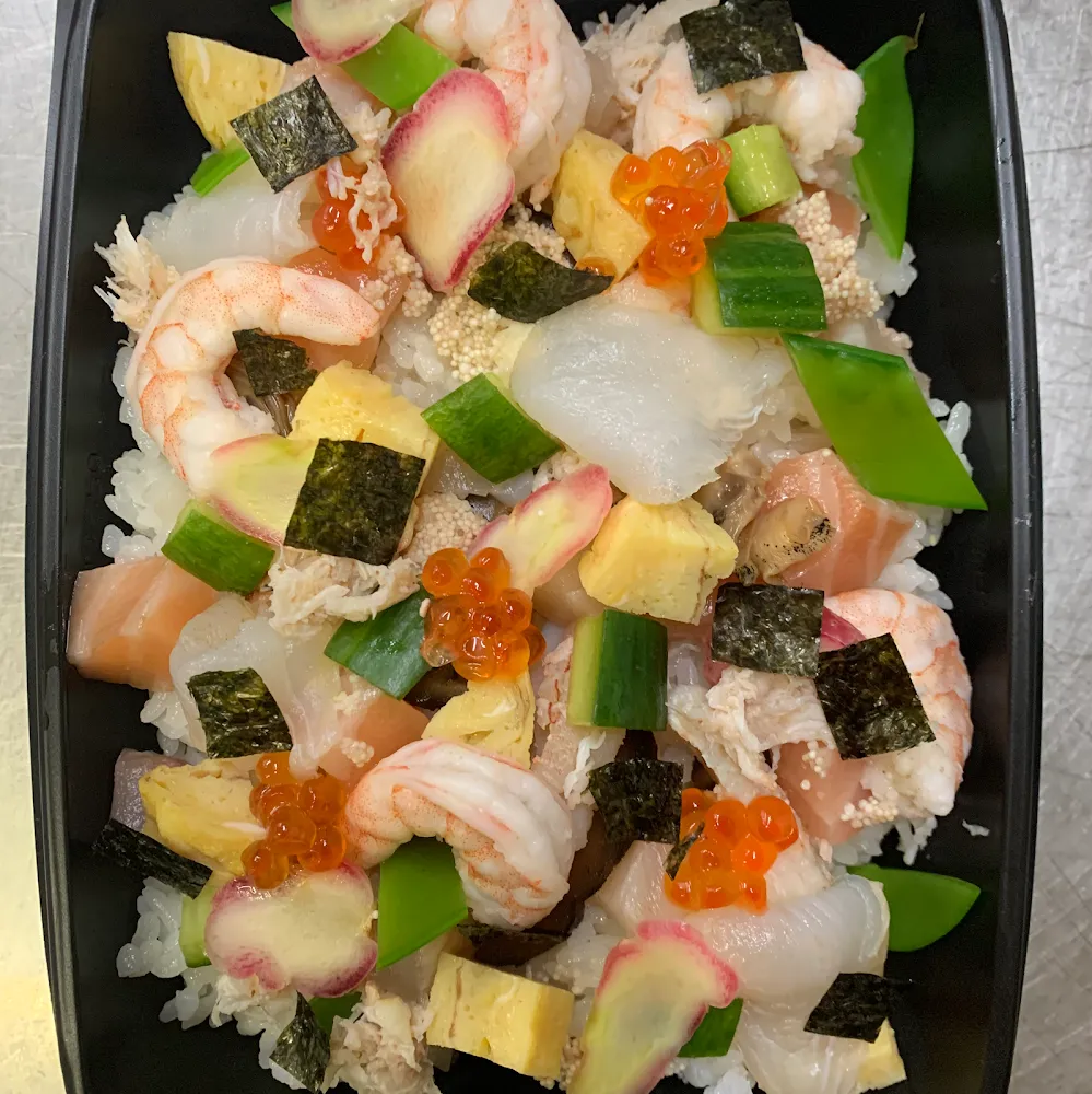 Chirashi Sushi